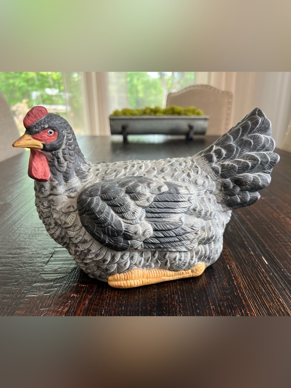 Vintage Hand Painted Farmhouse Barnyard Nesting Sitting Hen Chicken Figurine